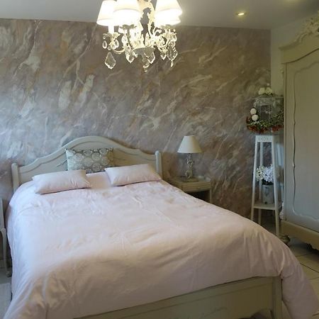 Le Jardin Des Secrets Bed and Breakfast La Voivre  Εξωτερικό φωτογραφία