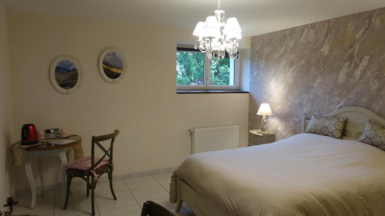 Le Jardin Des Secrets Bed and Breakfast La Voivre  Εξωτερικό φωτογραφία